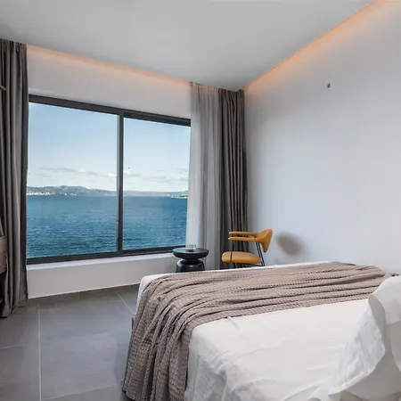 Almos * Argostoli (Kefalonia)